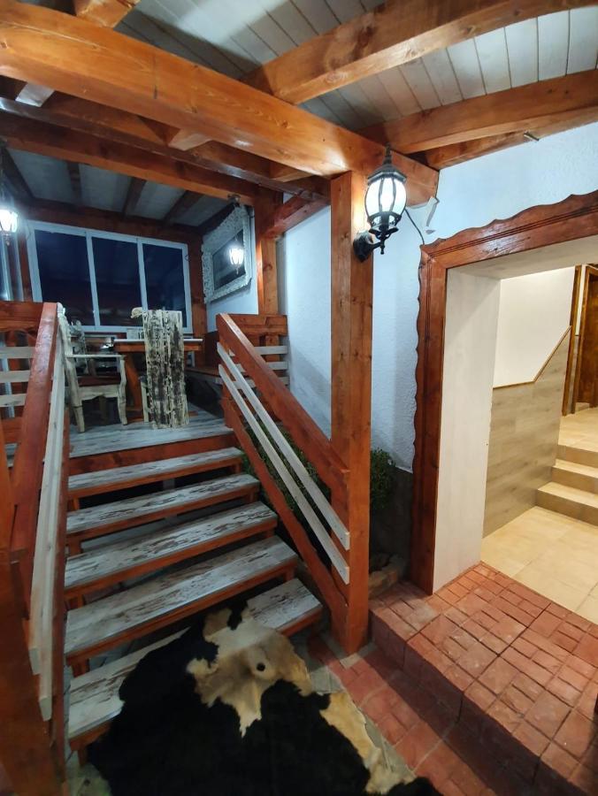 Kashtata s Paraklisa Borovo  Bagian luar foto